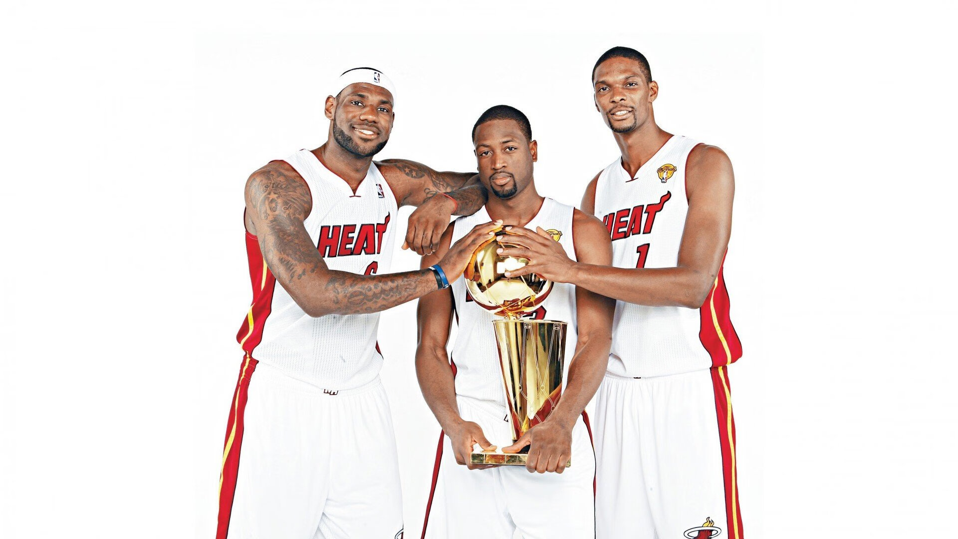 mk体育-凯尔·查默斯男子100米自由泳决赛强势冲刺，男子100米自由泳决赛冠军