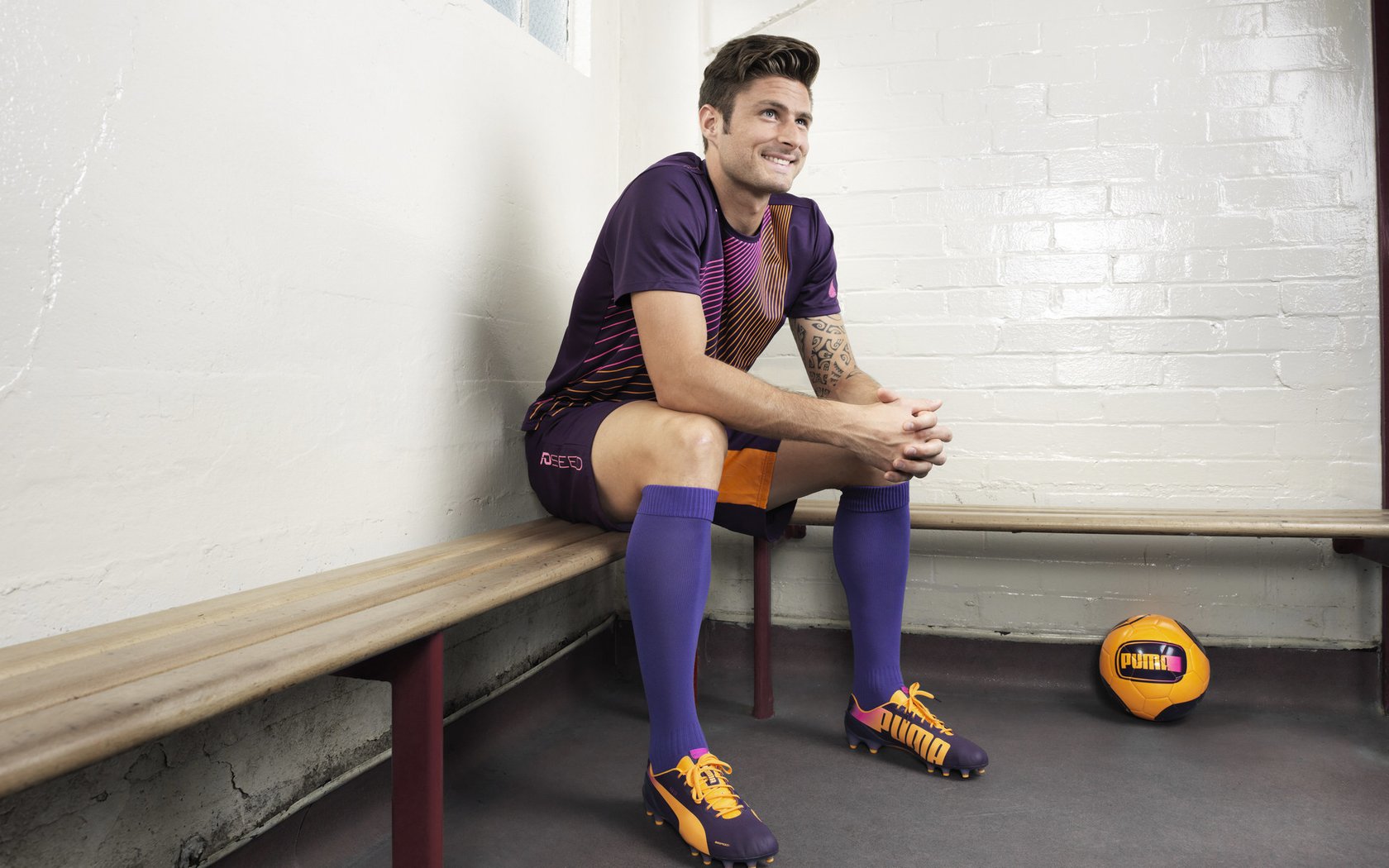 瑞安的战术智慧为全黑队提供了全新的进攻视角